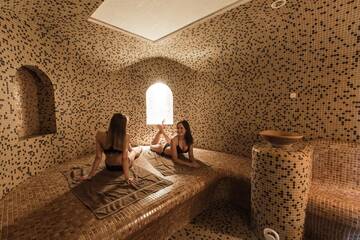 Фото номера Вилла с 2 спальнями Виллы Candle House г. Padure 45